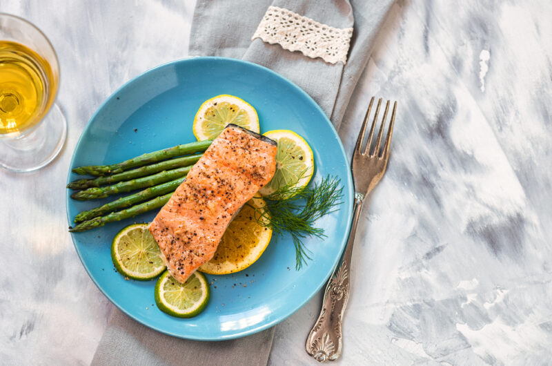 Grilled Salmon with Lemon & Dill